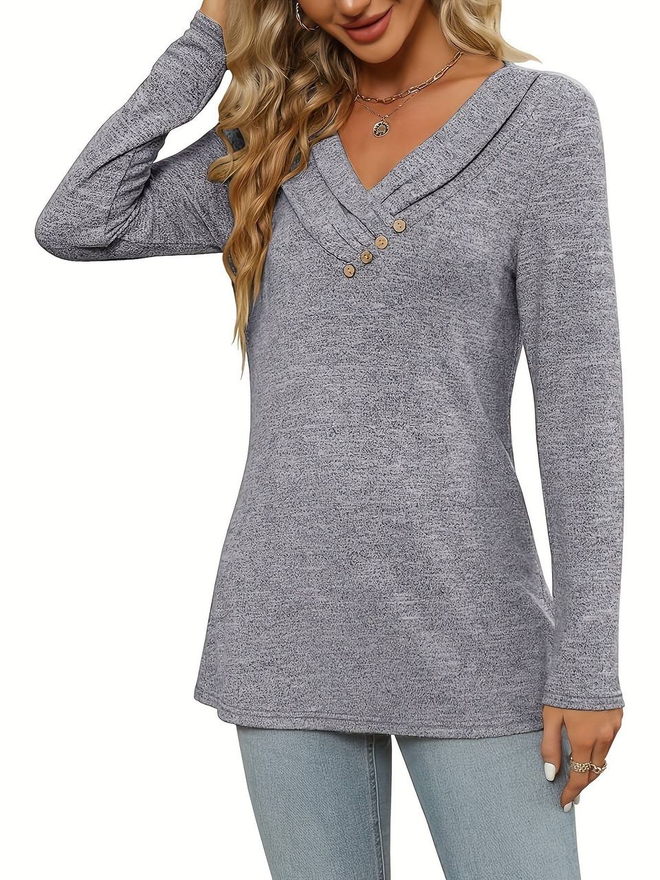 Женская блузка с V-образным вырезом и пуговицами — стильная, с длинным рукавом, удобна для повседневной носки. — изображение 3