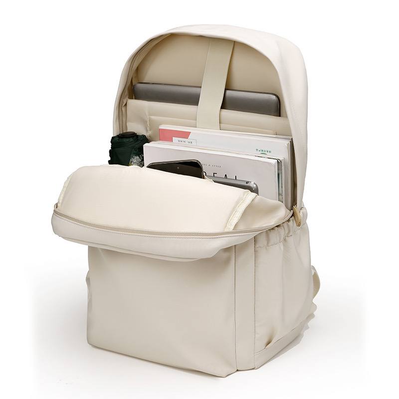 Большой водоотталкивающий рюкзак 2025 года для ноутбука, путешествий и учёбы. — изображение 3