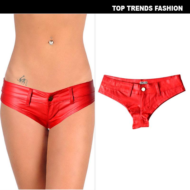 Женские шорты с PU-покрытием — смелый выбор для стильных и уверенных в себе. Эти шорты идеально подойдут для вечеринок, клубов и танцев, где важен не только комфорт, но и эффектный внешний вид. — изображение 3