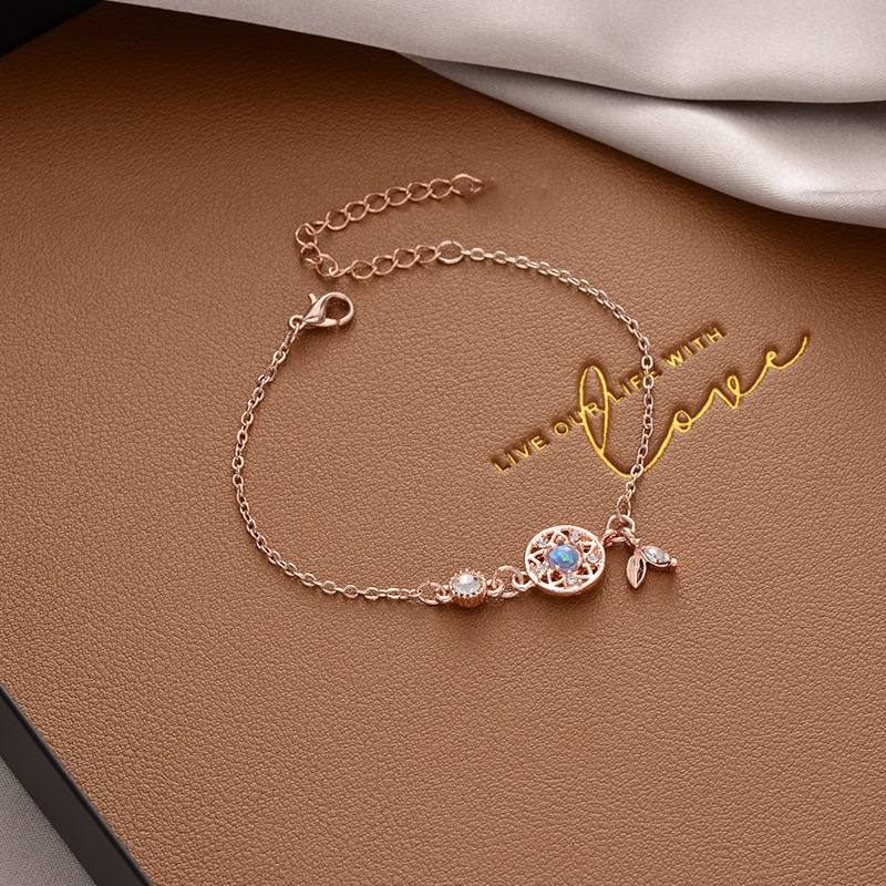 Браслет в корейском стиле, из титана, с акцентом на изысканность и стиль. — изображение 5