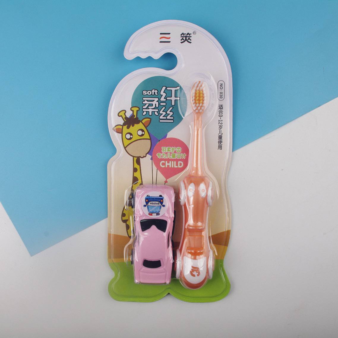 Зубная щётка для детей с ярким дизайном и мягкой щетиной. Идеальна для малышей и школьников. — изображение 4