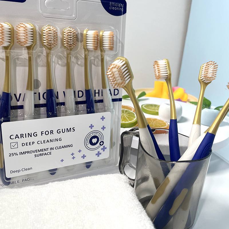 Набор из 6 зубных щёток с мягкой щетиной для взрослых. Обеспечивают бережную очистку полости рта благодаря мягкой высокой щетине, удобны в использовании для всей семьи. — изображение 2